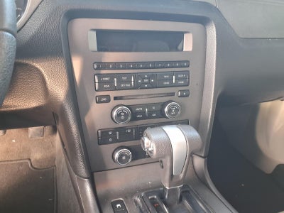 2010 Ford Mustang V6 Premium