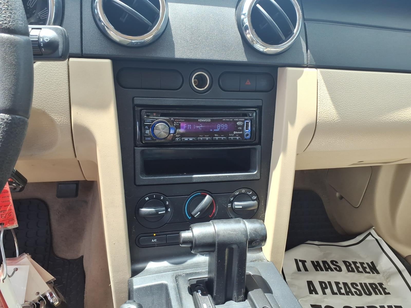2005 Ford Mustang Premium