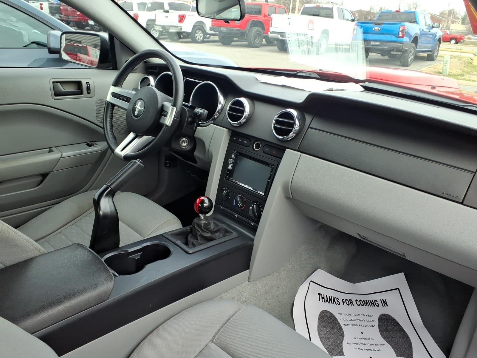 2006 Ford Mustang GT Deluxe