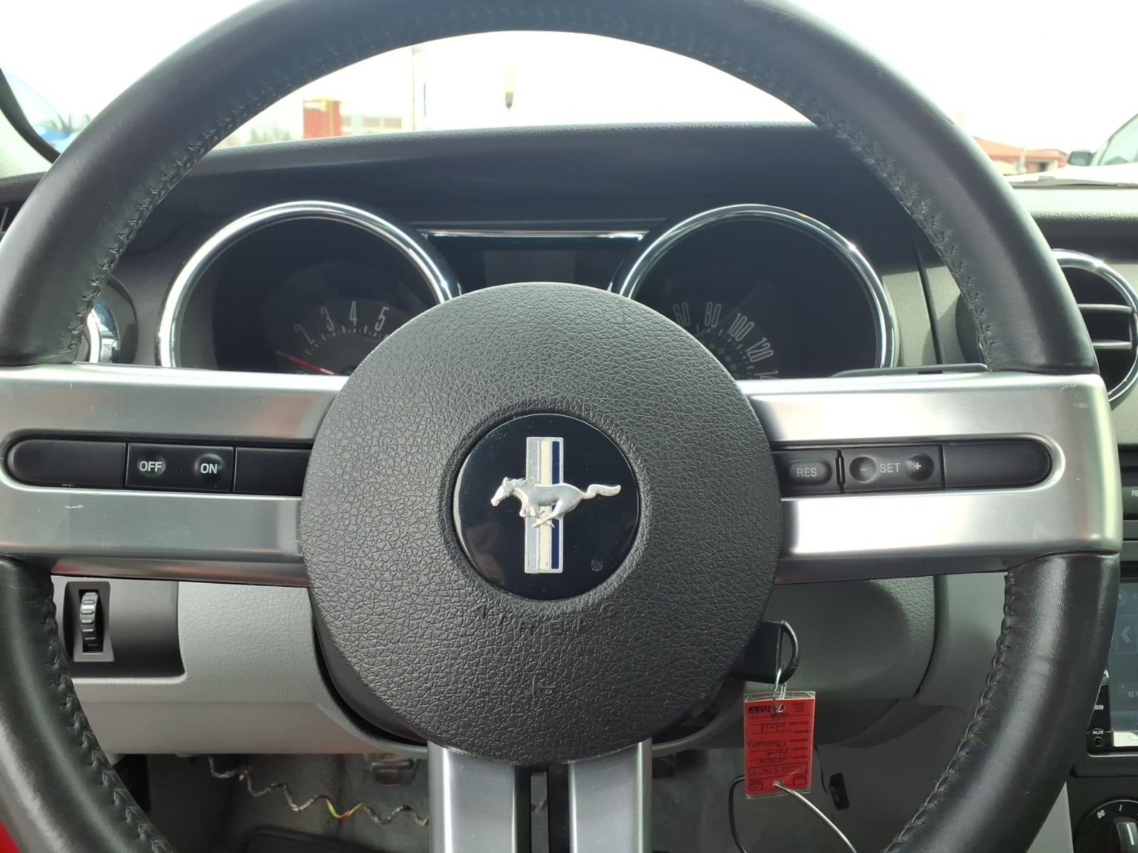 2006 Ford Mustang GT Deluxe