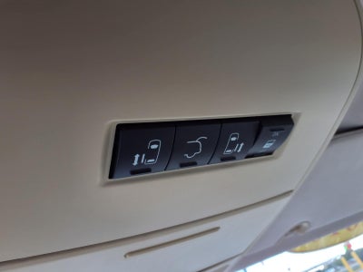 2010 Chrysler Town & Country Limited