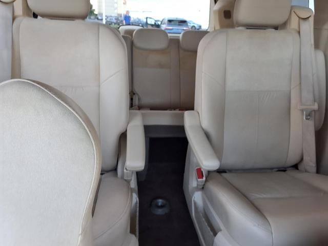 2010 Chrysler Town & Country Limited