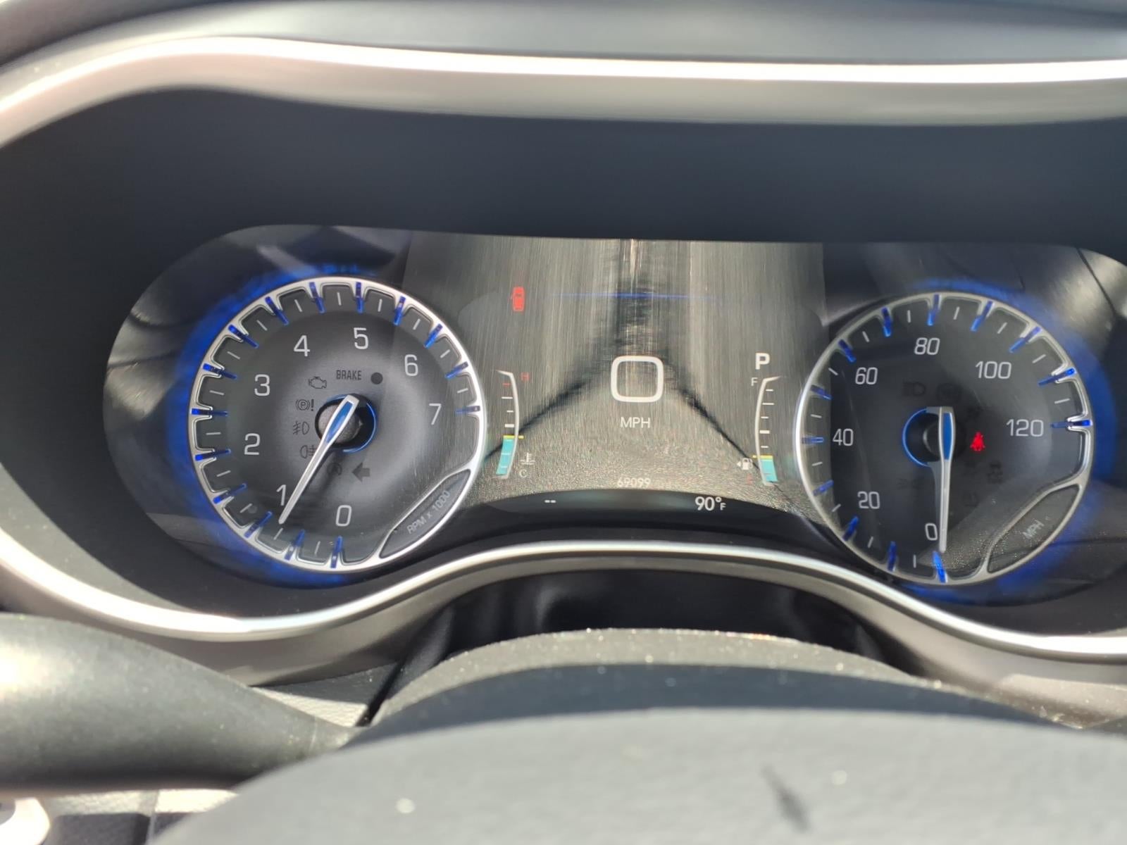 2023 Chrysler Pacifica Touring L