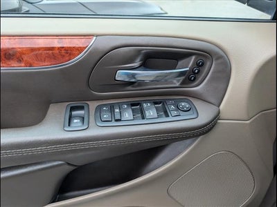 2015 Chrysler Town & Country Limited Platinum