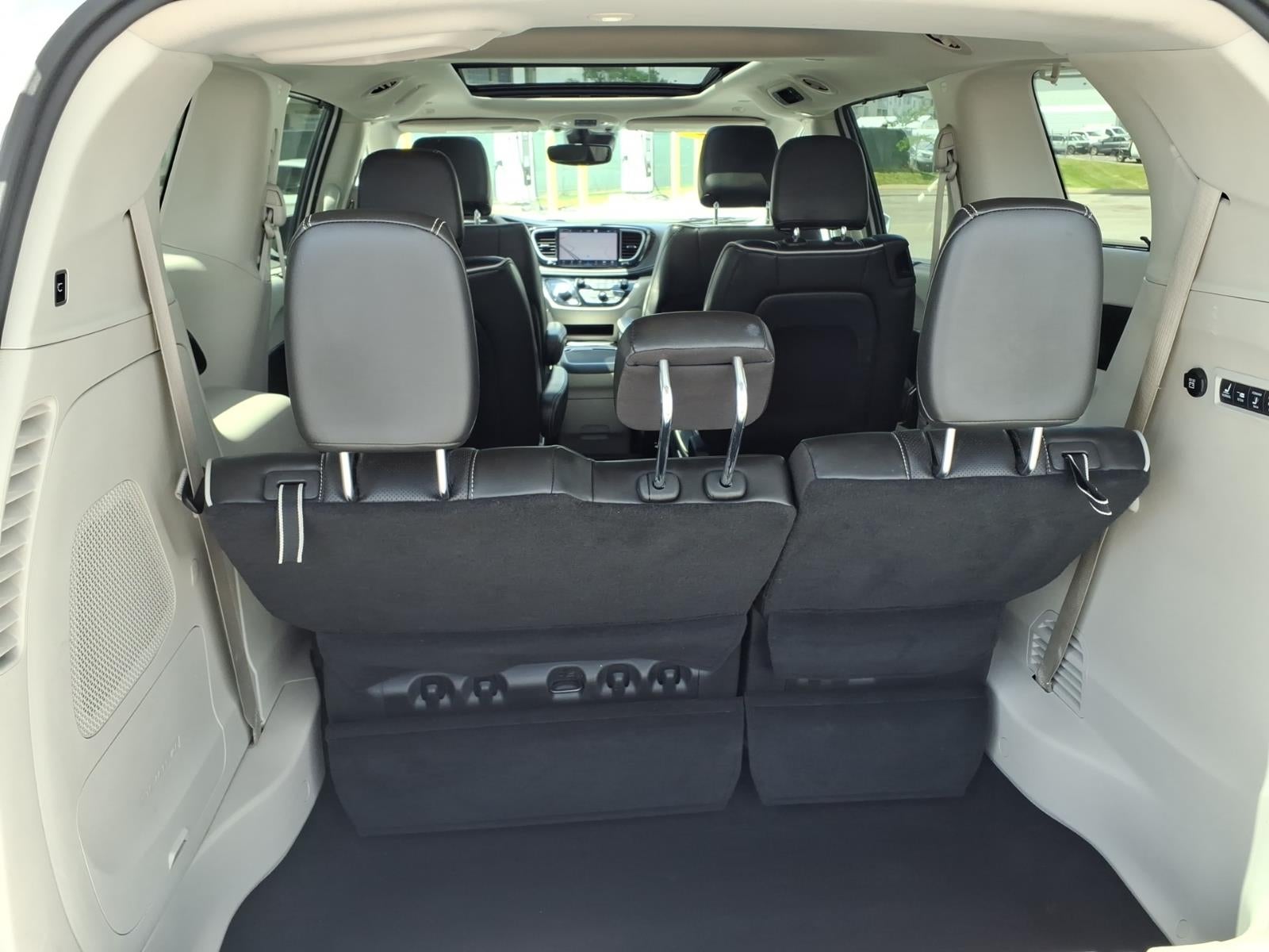2022 Chrysler Pacifica Limited