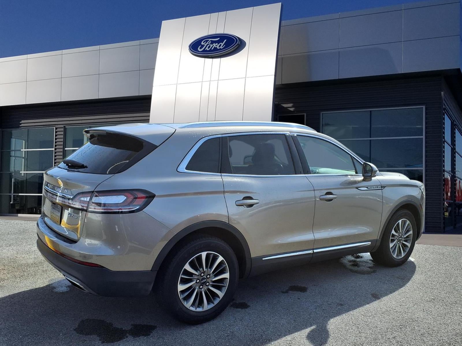 2020 Lincoln Nautilus Standard