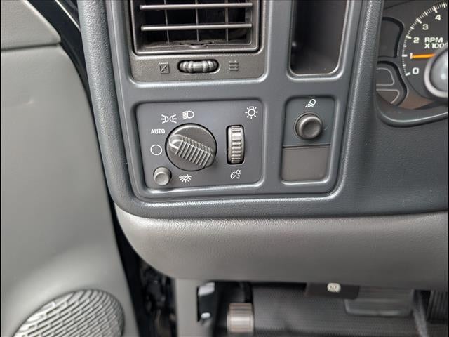 2006 Chevrolet Silverado 1500 WT