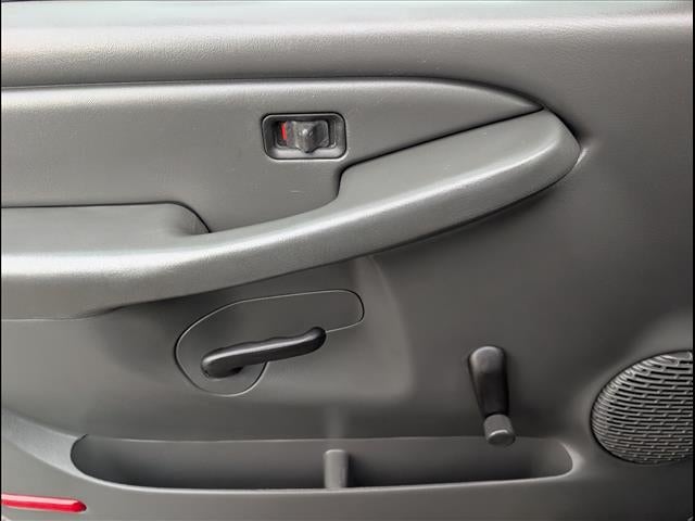 2006 Chevrolet Silverado 1500 WT