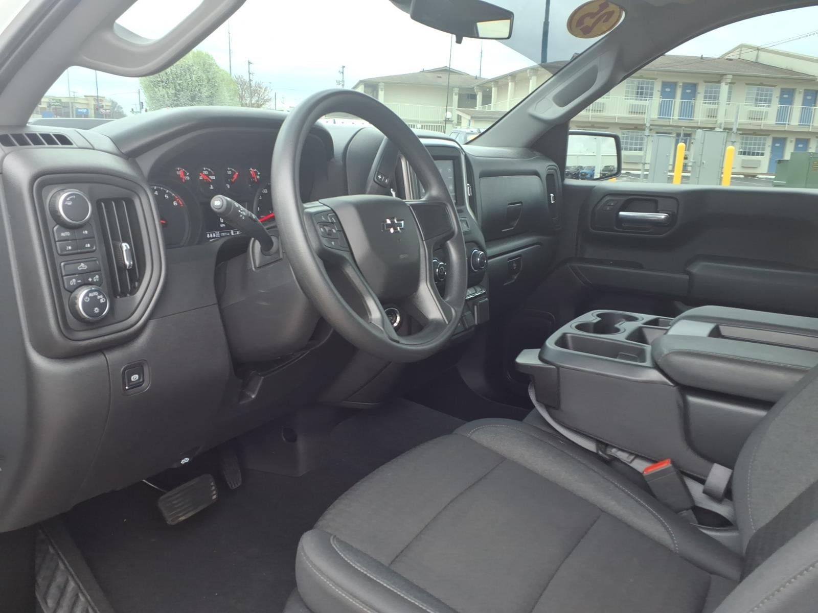 2025 Chevrolet Silverado 1500 Custom Trail Boss