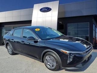 2025 Kia K4 LX
