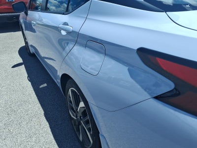 2024 Nissan Versa 1.6 SR