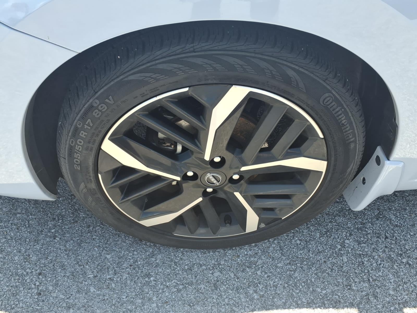 2024 Nissan Versa 1.6 SR