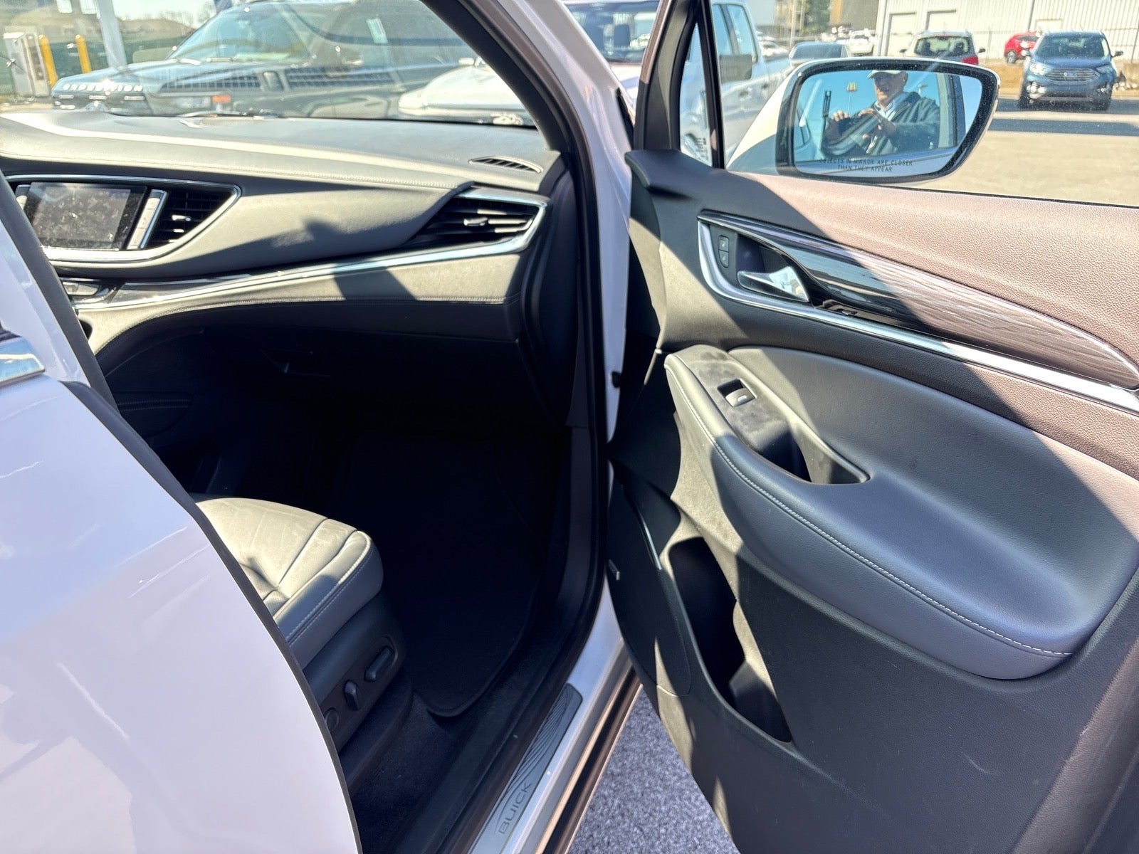 2024 Buick Enclave Premium