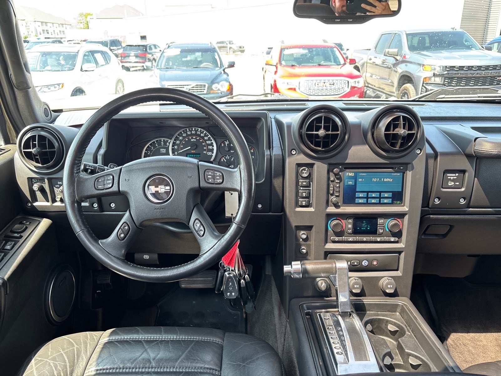 2005 HUMMER H2 Base