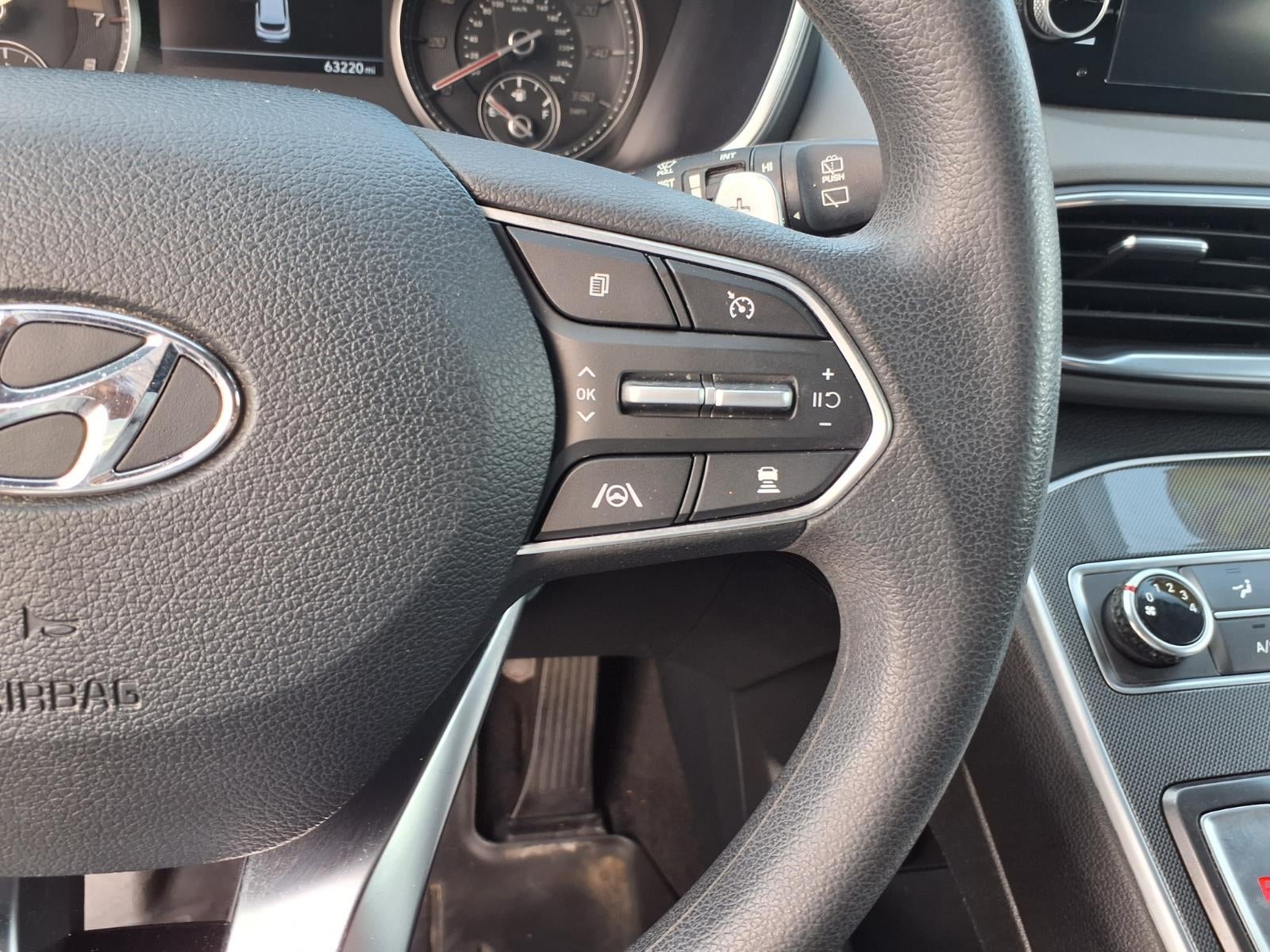 2022 Hyundai Santa Fe SE