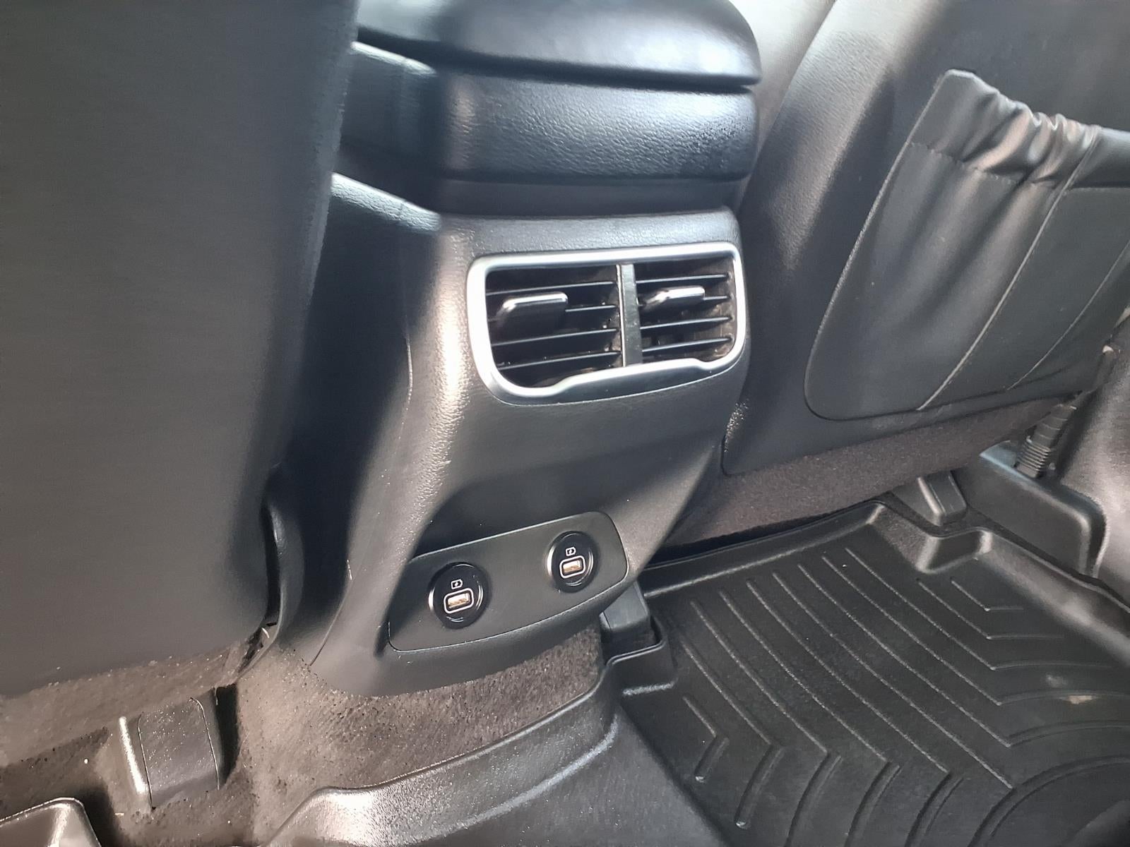 2022 Hyundai Santa Fe SE