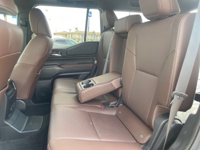 2025 Toyota Land Cruiser 4WD (Natl)