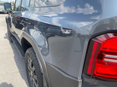 2025 Toyota Land Cruiser 4WD (Natl)