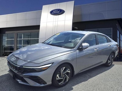 2025 Hyundai Elantra SEL Convenience