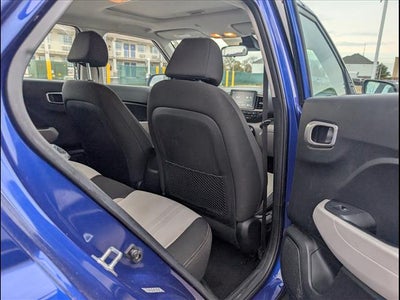 2023 Hyundai Venue SEL