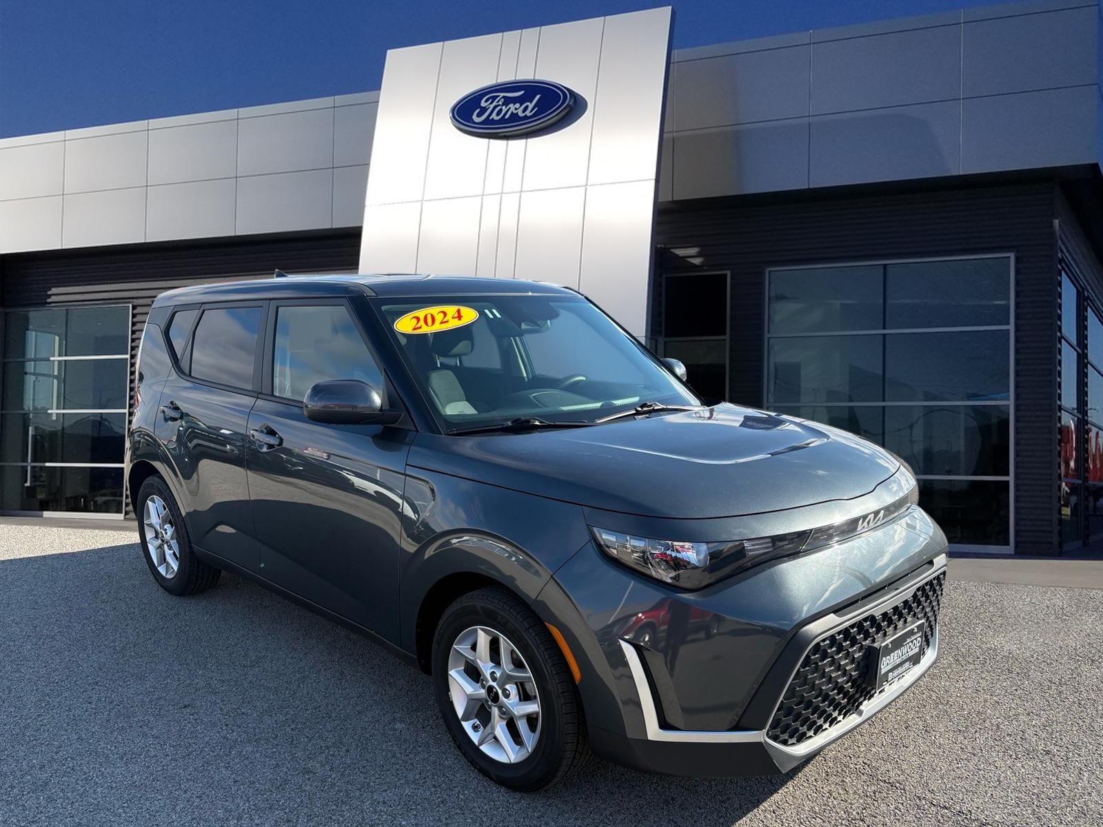 2024 Kia Soul LX