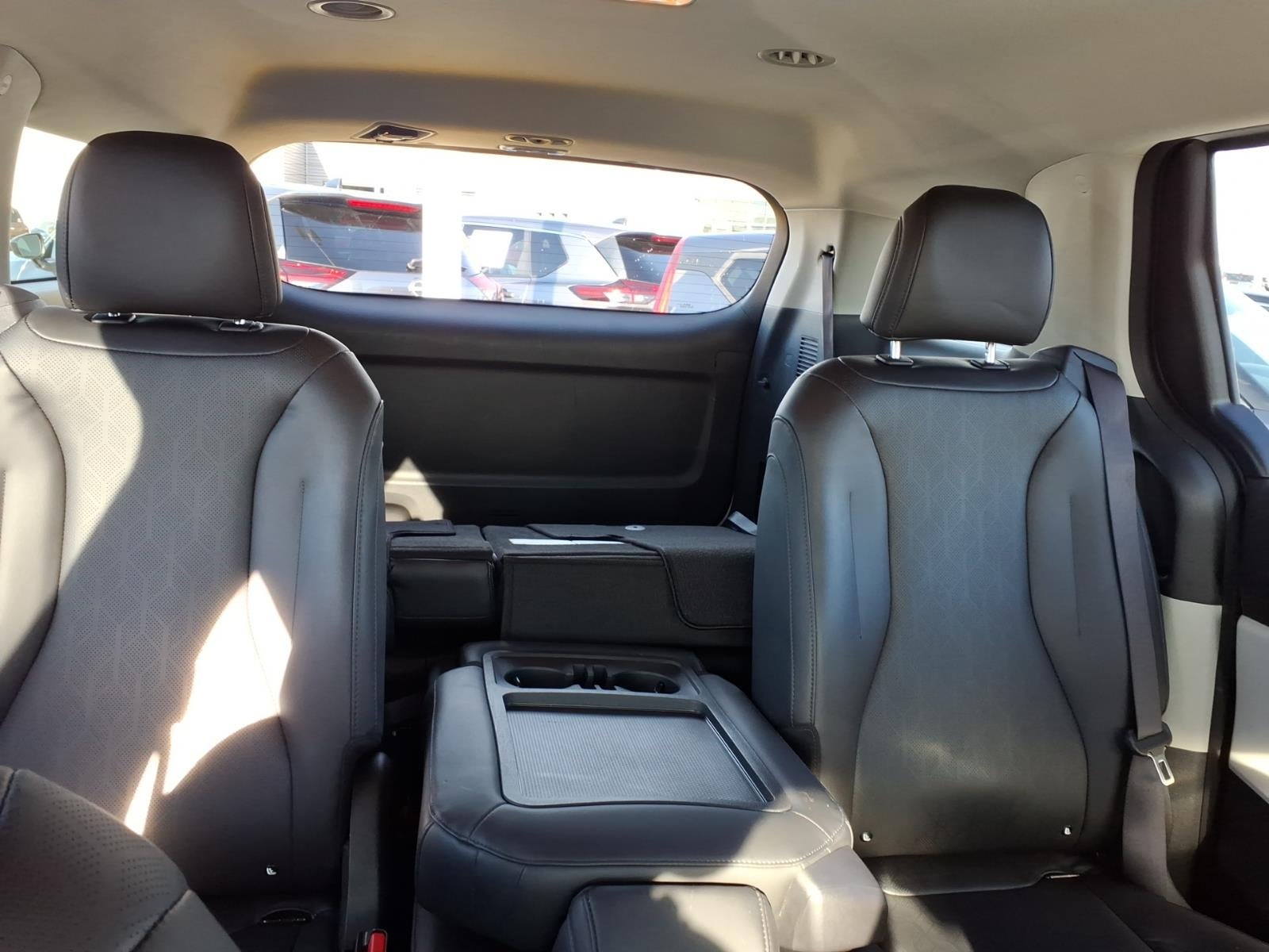 2023 Kia Carnival LX