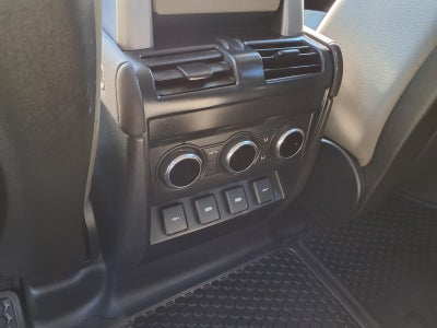2020 Land Rover Defender 110 First Edition
