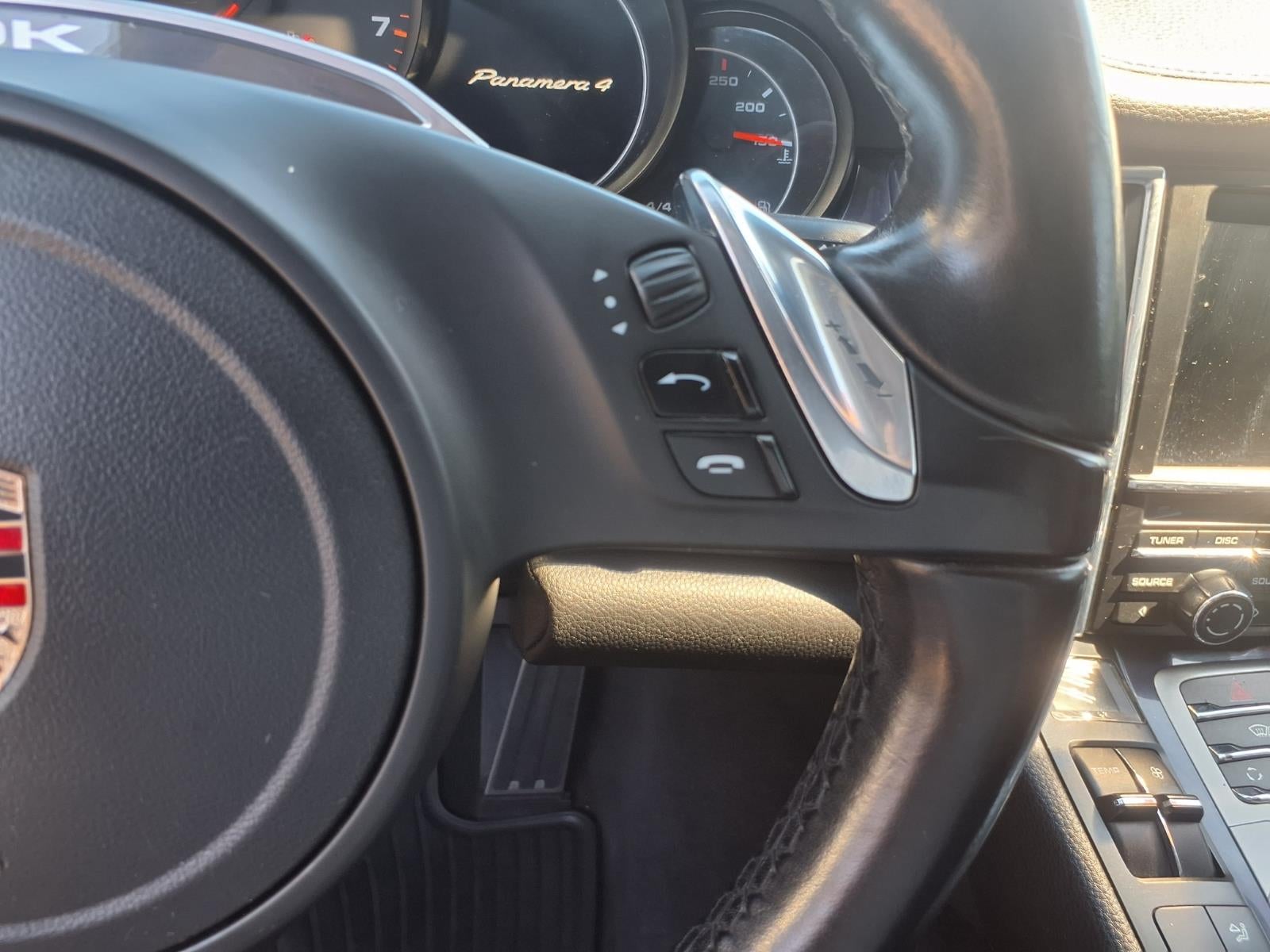 2011 Porsche Panamera 4