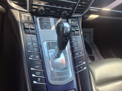2011 Porsche Panamera 4